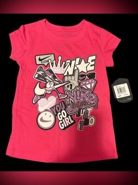 Nike Bright Pink Graphic Girls' Short Sleeve Tee
